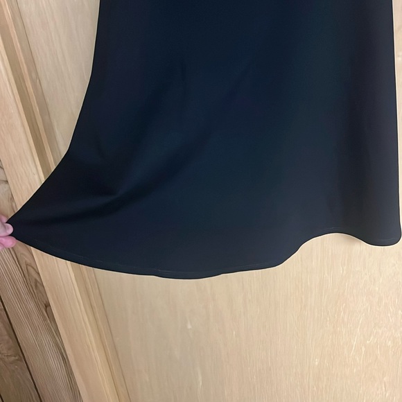 Nine Britton XL Black Vandalie Off the Shoulder Scallop Neckline Ponte Dress - Picture 4 of 9